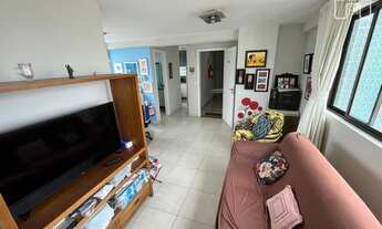 Imagem 3: Vendo apartamento, localizado em andar alto com vista para o mar, no bairro de Casa Caiada