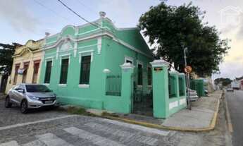 Imagem 1: Casa Histórica à Venda no Carmo, Olinda – PE Ideal para Moradia ou Investimento