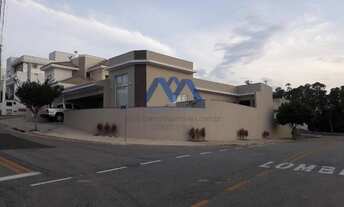 Imagem 2: Linda Casa Térrea à Venda