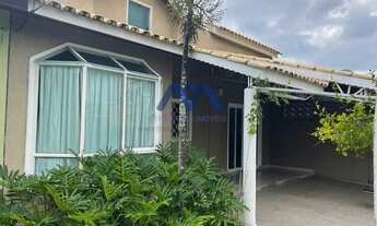 Imagem: Linda Casa em Condomínio à Venda