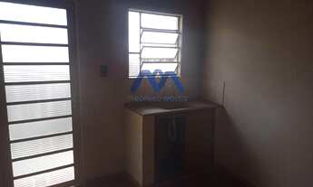 Imagem 3: Excelente Casa com Edícula à Venda