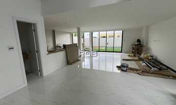 Imagem 5: Casa 4 suítes com closets em Alphaville Litoral Norte 2 R$ 1.700.000,00