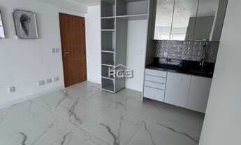 Imagem 5: Apartamento 2/4 com suíte Frente Mar em Jaguaribe R$ 860.000,00