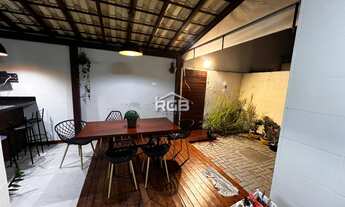 Imagem 2: Casa Duplex 3/4 com suíte em Abrantes R$ 720.000,00