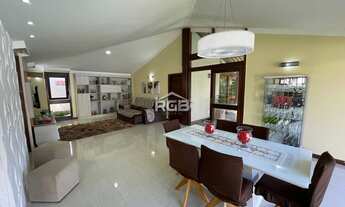 Imagem 6: Casa 5/4 (3 suítes) Piscina e Campo Privativo em Vilas do Atlântico R$ 1.550.000,00