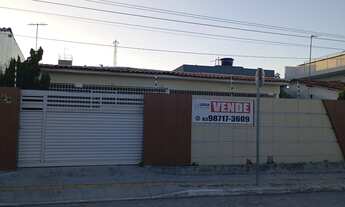 Imagem: Bela casa em excelente localização em