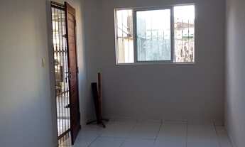 Imagem 3: Térreo com área privativa em L, ótima localização!!!