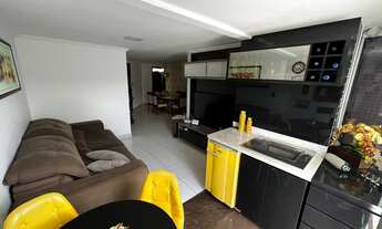 Imagem: Com varanda e área externa privativa! Apartamento