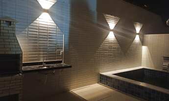 Imagem: Térreo, com área privativa e acabamento