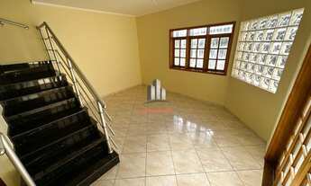 Imagem 2: Casa de 3 dorm sendo um asuite sobrado no Condomínio Flamboyant