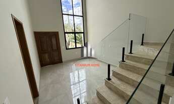 Imagem 6: Casa de 3 suites uma com epaço de Closet no Condomínio Jardim de Monaco