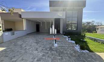 Imagem: Casa de 3 dorm sendo uma suite no Condomínio