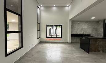 Imagem 4: Casa de 3 dorm sendo 1 suite no condominio Jardim do Jatobá