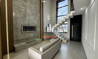 Imagem 5: Casa de 4 dorm sendo uma suite e uma demi suite em Condomínio