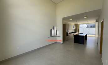 Imagem 2: Casa de 3 suites com Planejados e Piscina Royal Garden em Paulinia