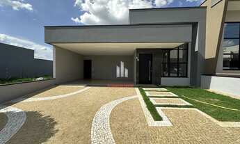 Imagem 1: Casa de 3 dorm sendo uam suite no Condomínio Olivio Franceschini