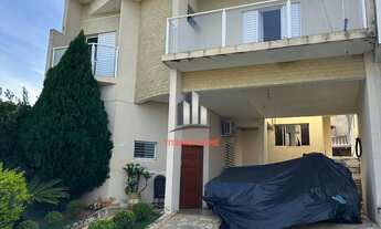 Imagem: Casa de 3 dorm sendo uma suite no Reserva