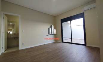 Imagem 7: Casa 3 dorm sendo uma suite no Condomínio Terras da Estancia Paulinia