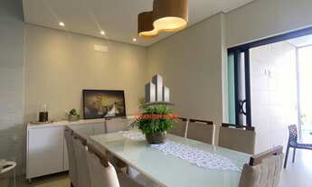 Imagem 5: Casa Sobrado de 3 dorm sendo uma suite cozinha com planejados Jardim do Jatoba