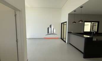 Imagem 4: Casa de 3 suites com Planejados e piscina Royal Garden em Paulinia