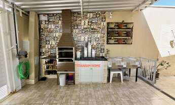 Imagem 3: Casa 2 dorm sendo 1 suite e duas vagas Cobertas