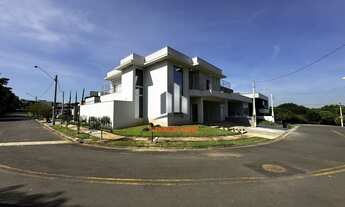 Imagem: Casa em Condomínio 4 dorm sendo duas suítes