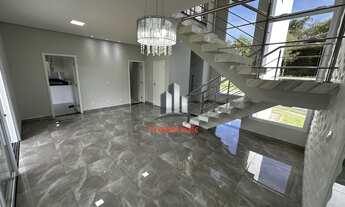 Imagem 6: Casa em Condomínio 4 dorm sendo duas suítes