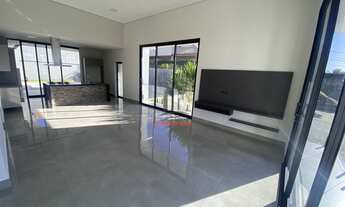 Imagem 3: Casa Assobradada 3 suites e Piscina no Swiss Park