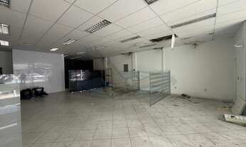 Imagem 3: Predio comercial com 2 andares no Centro