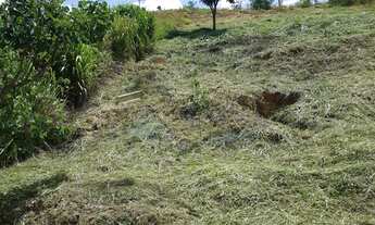 Imagem 7: Terreno em aclive - Bairro pronto para construir estuda carro na entrada!!!