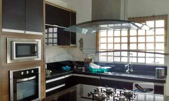 Imagem: Casa Térrea para Aluguel em Bairro do Engenho