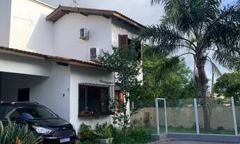 Imagem 3: Casa Duplex 03 Dormitórios, Sendo 01 Suíte à Venda no Rio Vermelho - Florianópolis - SC