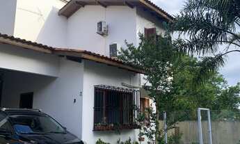 Imagem: Casa Duplex 03 Dormitórios, Sendo 01 Suíte