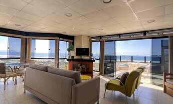 Imagem 3: Apartamento Cobertura Linear 04 Dormitórios, Sendo 3 Suites, Frente Mar à Venda na Praia d