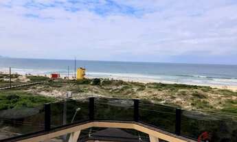 Imagem 2: Apartamento Cobertura Linear 04 Dormitórios, Sendo 3 Suites, Frente Mar à Venda na Praia d