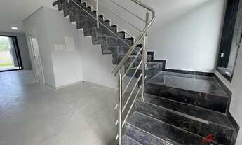 Imagem 6: Casa Geminada 03 Dormitórios, Nova à Venda no Jardim Rio Vermelho - Florianópolis - SC