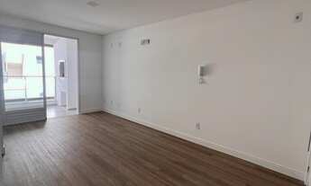 Imagem 7: Apartamento Duplex 03 Dormitórios, Sendo 01 Suíte à Venda na Praia dos Ingleses - Florianó