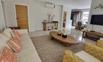 Imagem 3: Cobertura com vista mar na Praia do Santinho