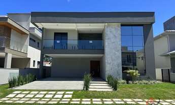 Imagem: Casa em Condomínio 3 Suítes, Nova à Venda