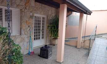 Imagem: Casa a venda no bairro da Capela em Vinhedo/SP