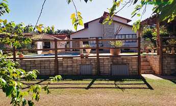 Imagem: Morar no Parque dos Cisnes não é simplesmente