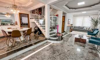 Imagem: Sobrado Alto Padrão para Venda em Setor