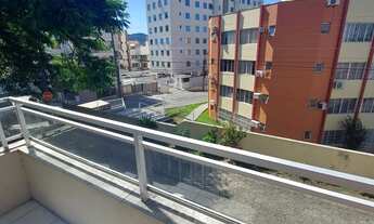 Imagem: Apartamento à venda no bairro Carvoeira