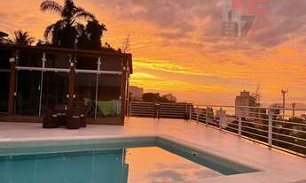 Imagem: Casa à venda no bairro Agronômica - Florianópolis/SC