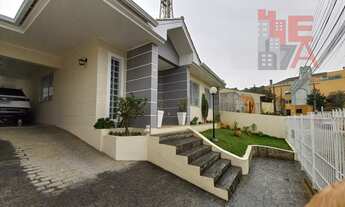 Imagem 1: Casa Térrea na Carvoeira Com Piscina