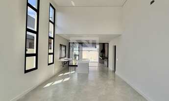 Imagem 2: Casa térrea em Condomínio com 3 dormitórios, sendo 1 suíte com Closet, Espaço Gourmet e Pi