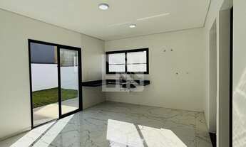 Imagem 7: Sobrado em Condomínio com 3 amplas suítes, Escritório e Preparação para piscina