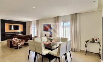 Imagem 6: Sobrado em Condomínio com 3 Suítes, Espaço Gourmet, Piscina e Ofurô