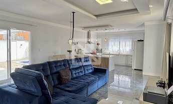 Imagem 6: Sobrado em Condomínio com 3 suítes (todas com Closet), Espaço Gourmet e Piscina