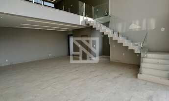 Imagem 7: Sobrado em Condomínio com 4 suítes, Piscina incrível com vista para mata